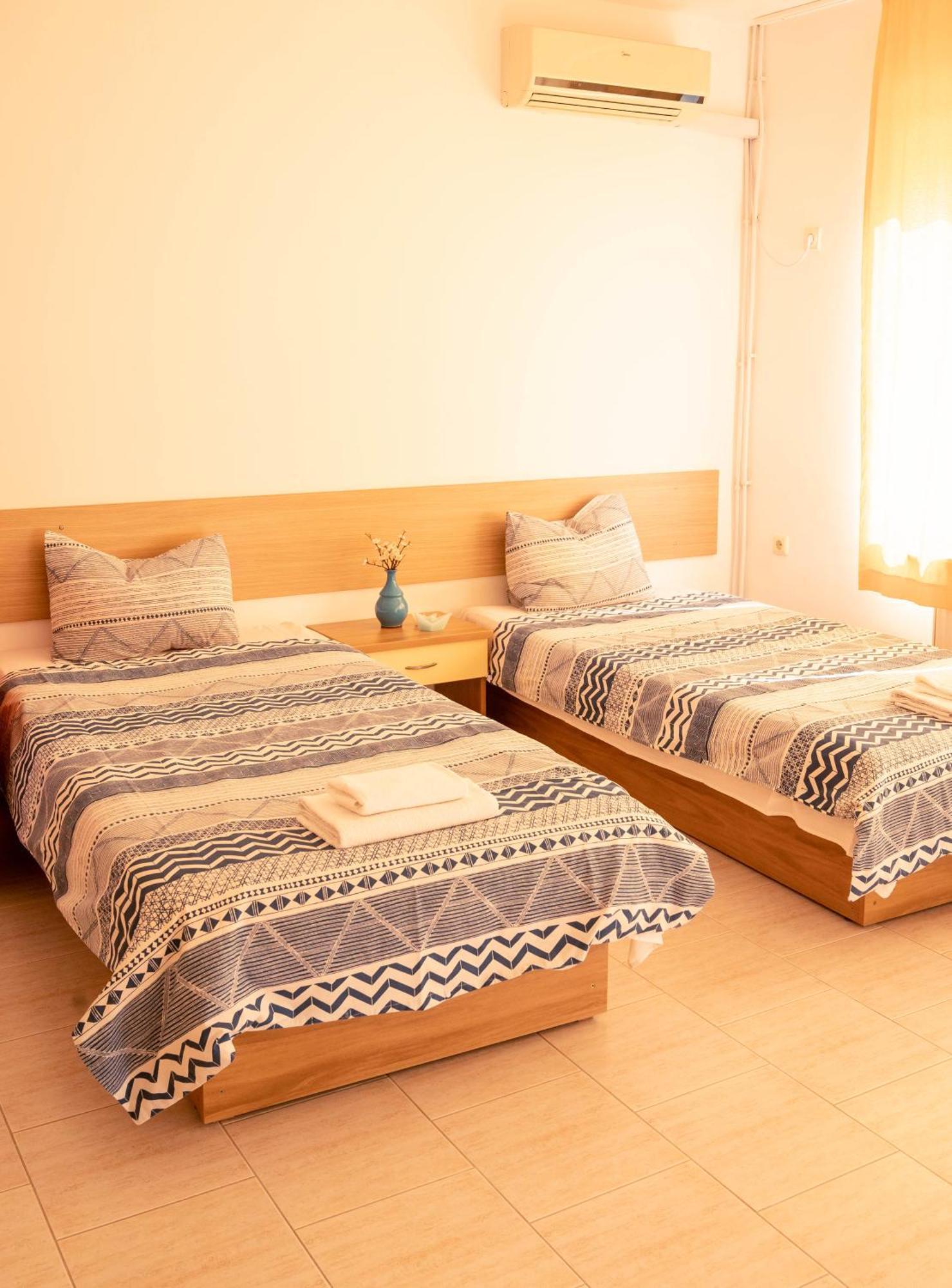 Family Hotel Perla Goldstrand Exterior foto