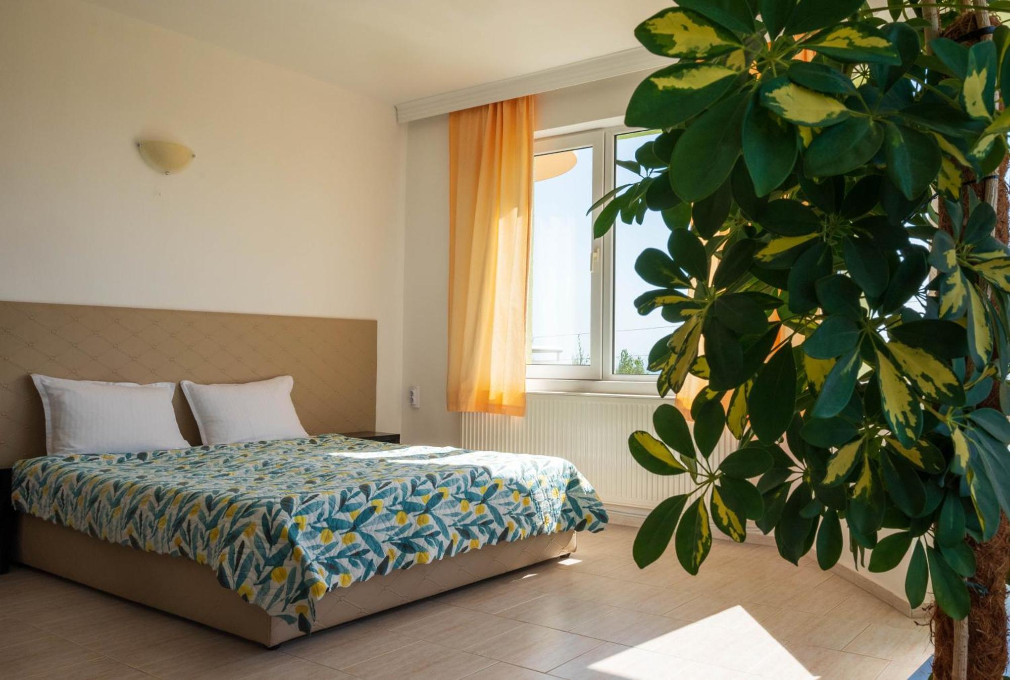 Family Hotel Perla Goldstrand Exterior foto